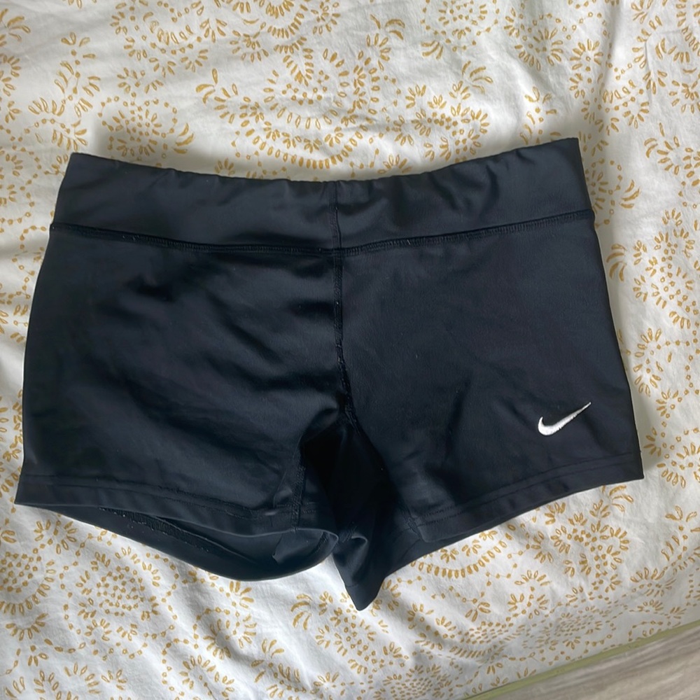 Black Nike Pros